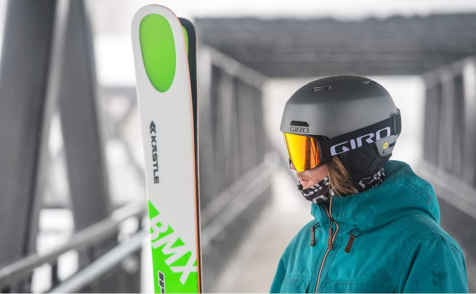 Giro Ledge MIPS Asian Fit Ski Helmet - Snowboard Helmet for Men